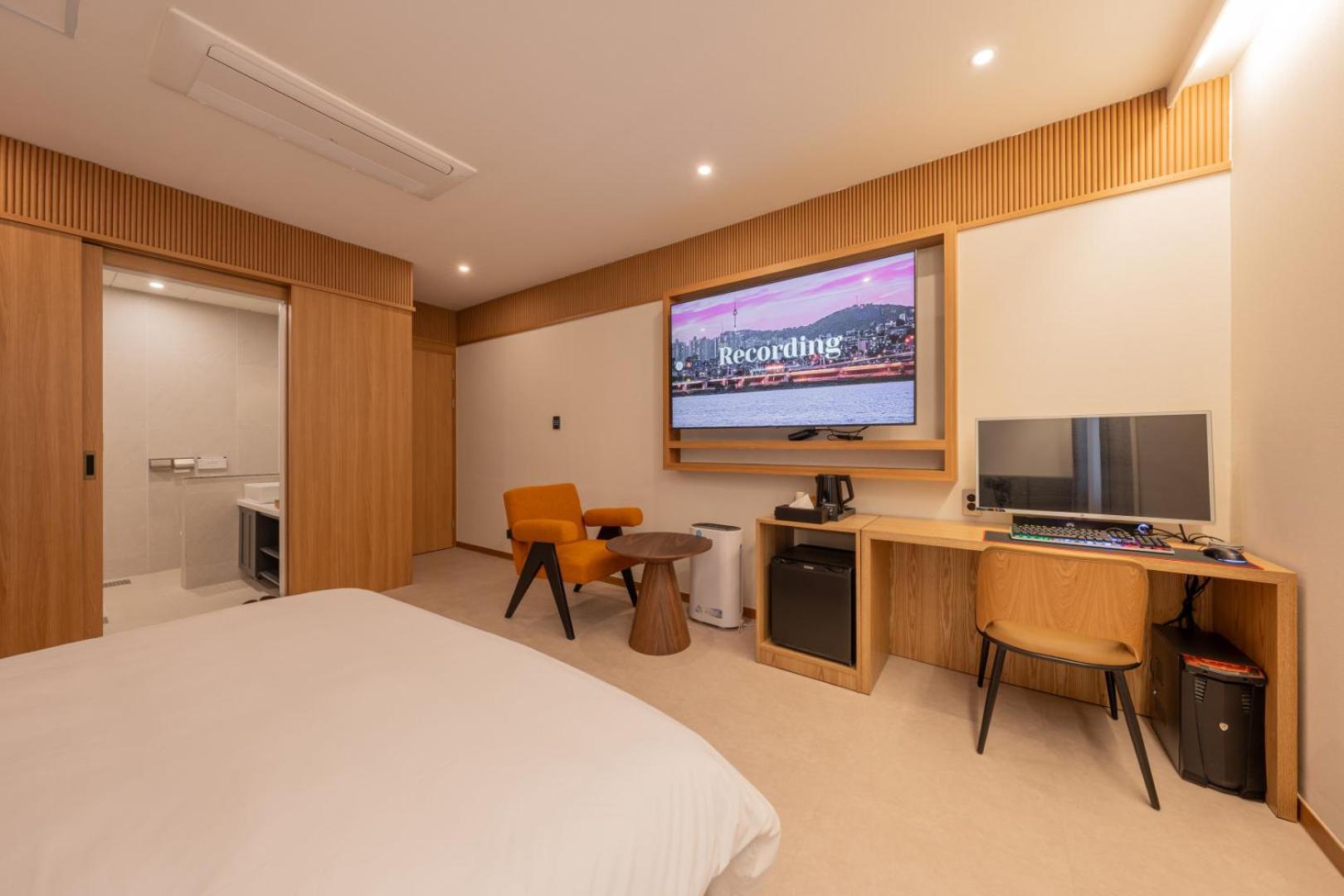 H-Avenue Hotel Munhyeon 부산광역시 외부 사진