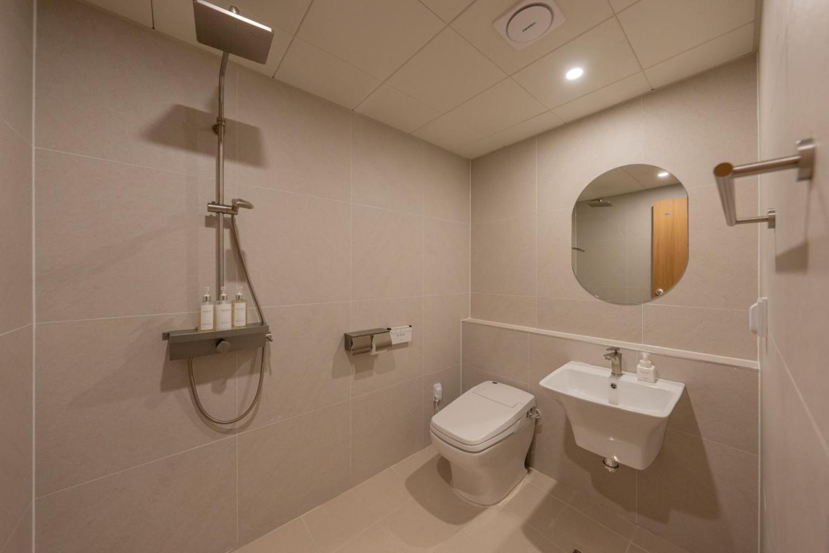 H-Avenue Hotel Munhyeon 부산광역시 외부 사진